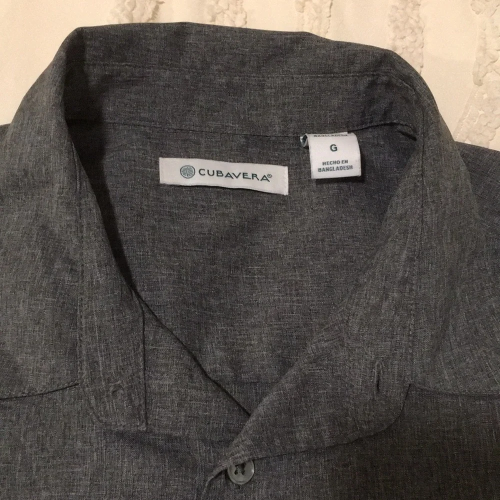 Men's Short-Sleeve Button-Up Shirt — Charcoal Gray - Picture 2 of 5